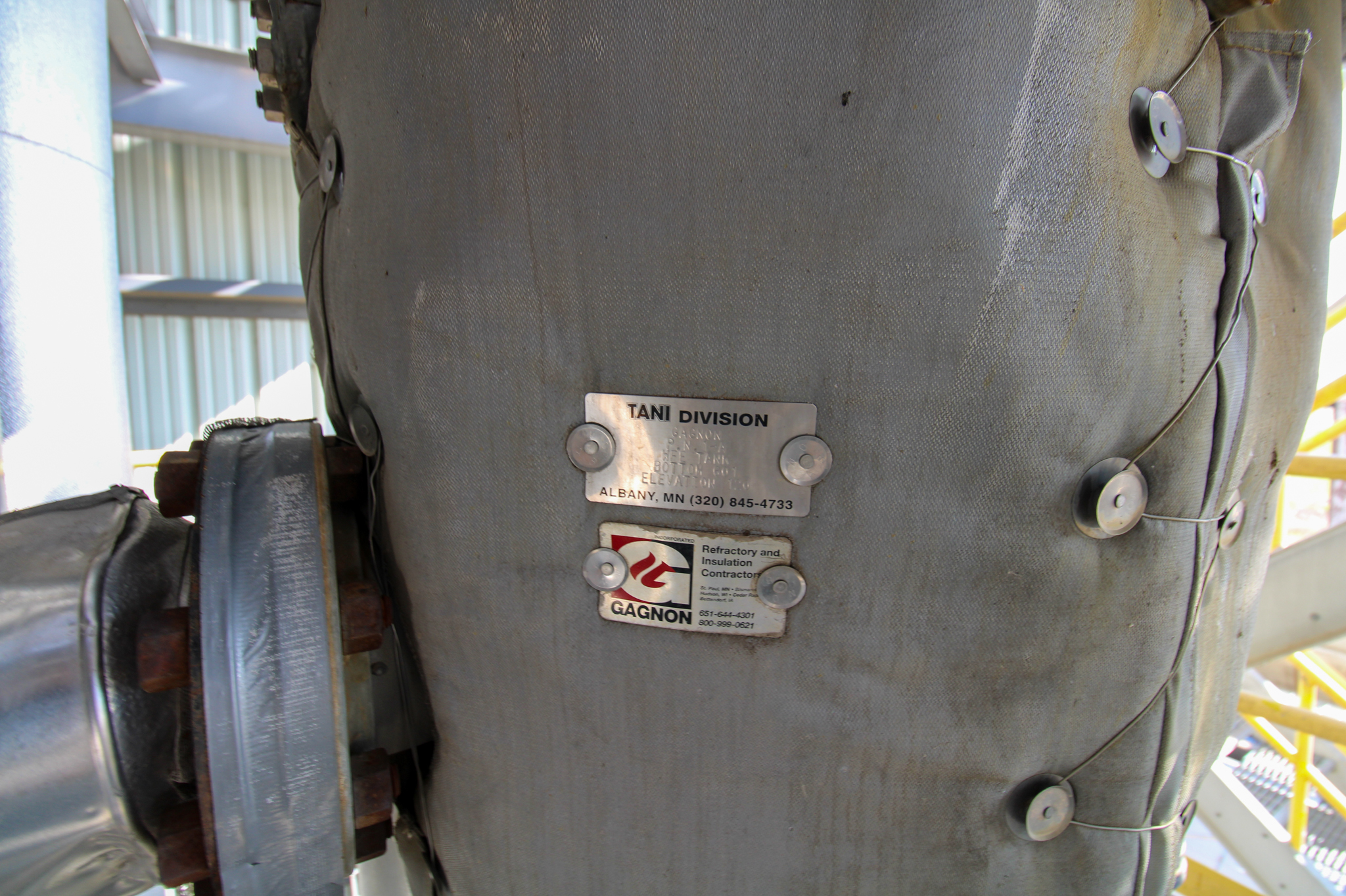 DISTILLATION AREA THIRD LEVEL TANKS, PUMPS, HEAT EXCHANGERS, ETC. (114 - 25230-1)