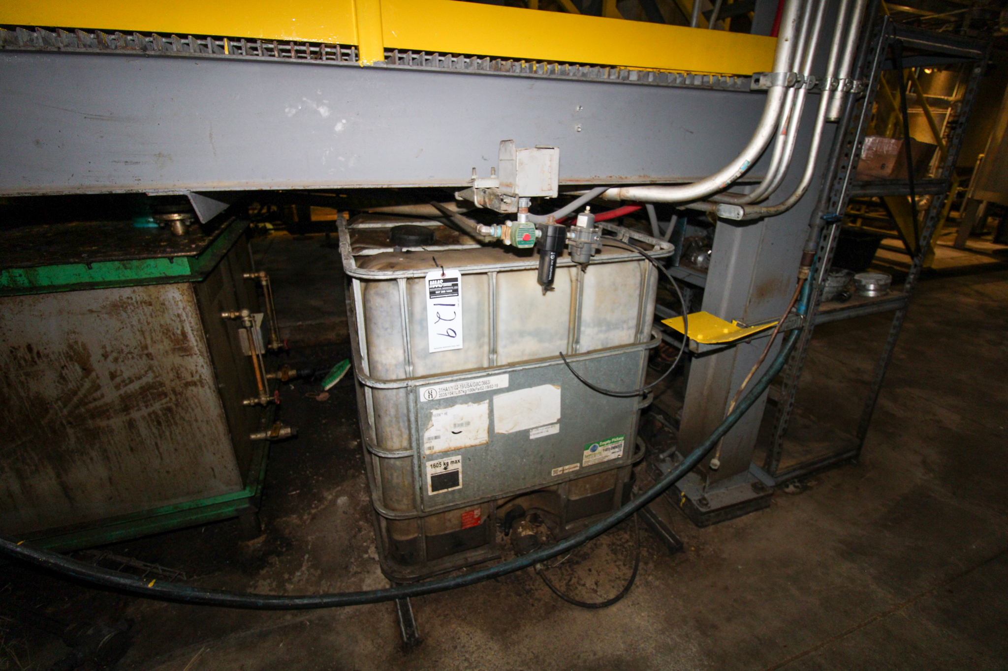 IBC TOTES (129 - 25230-1)