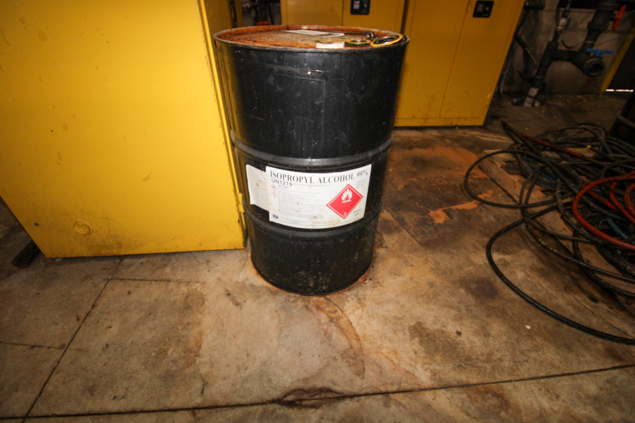 CHEMICAL DRUMS (132 - 25230-1)