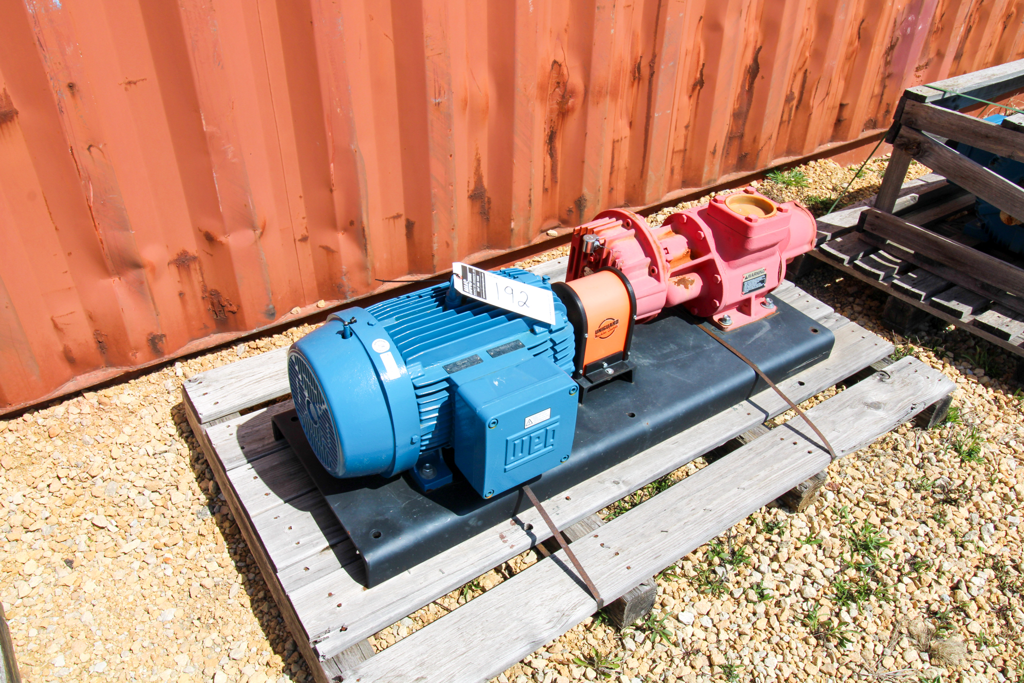 PUMP AND MOTOR (192 - 25230-1)