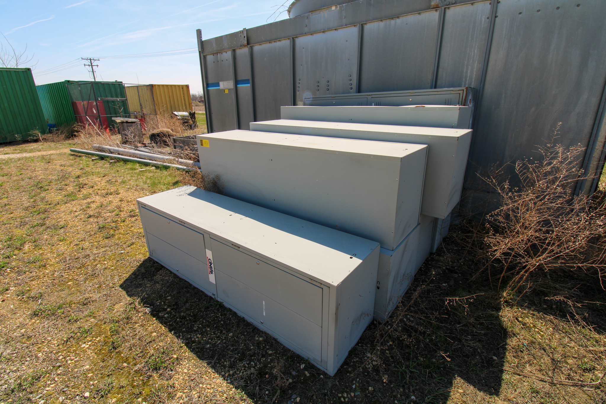 UNIFORM LOCKERS (197 - 25230-1)