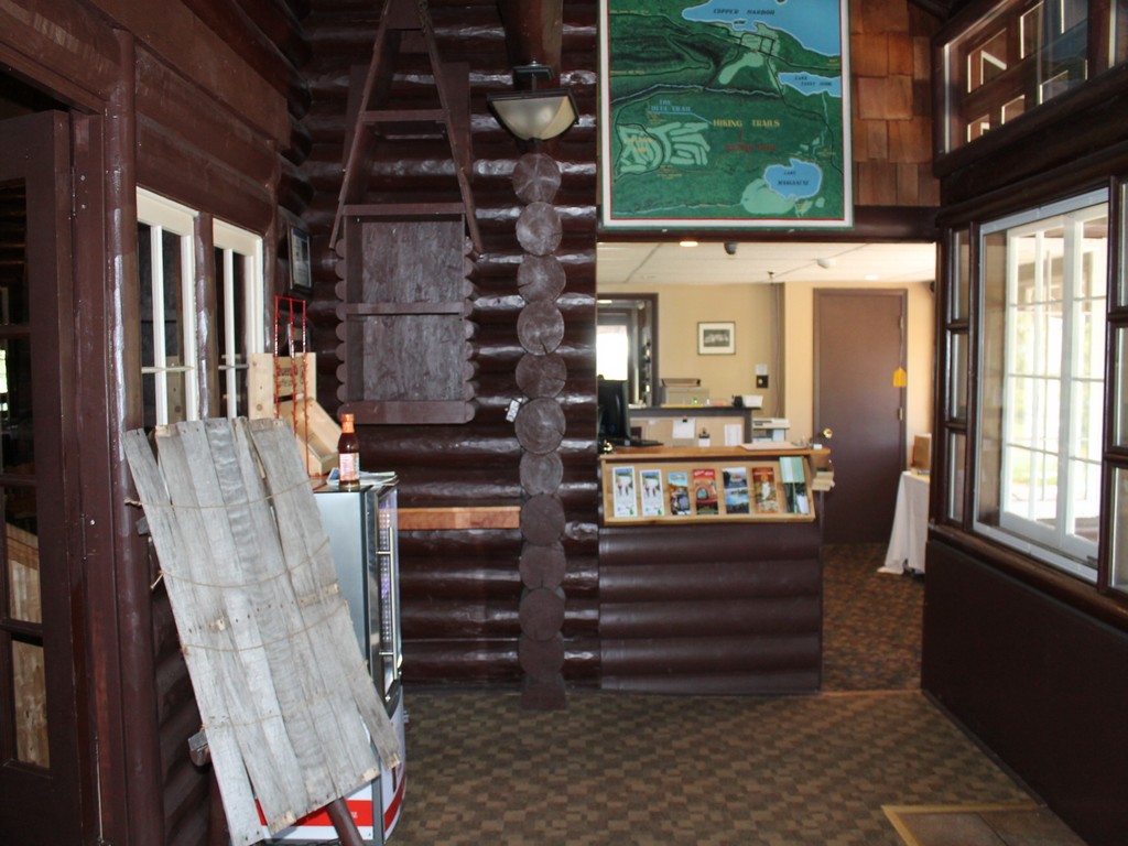 1721_0176.jpg