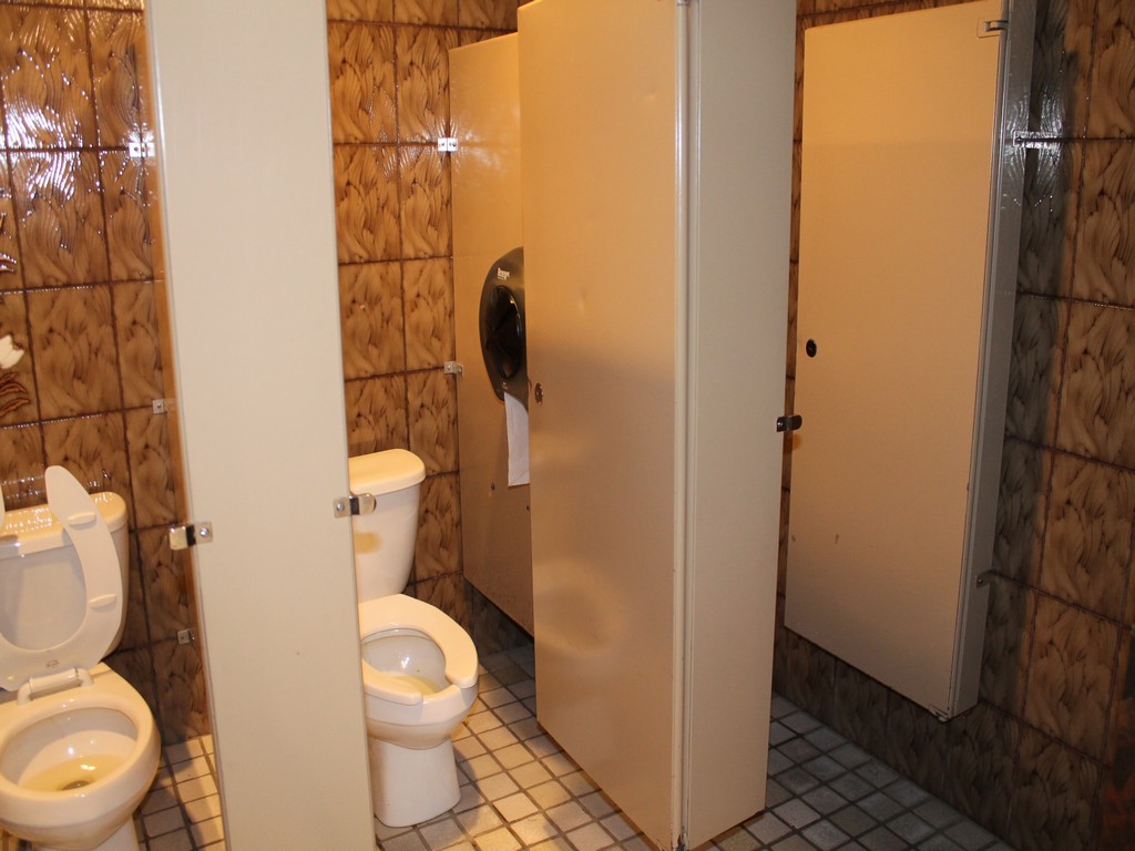 1766_0243.jpg