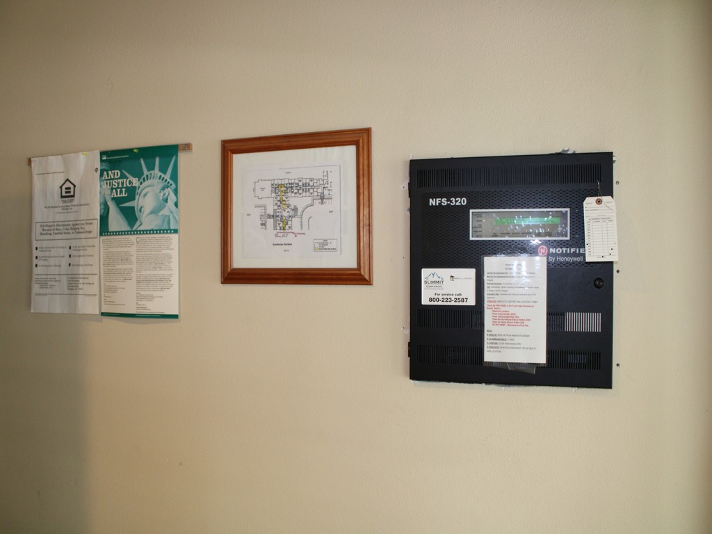 1790_0103.jpg