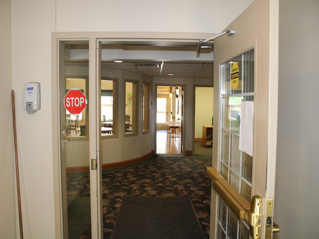 1790_0105.jpg