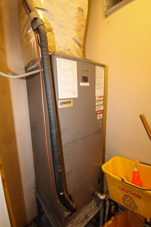 2183_0226.jpg